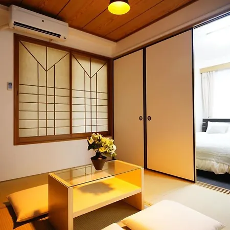 Ferienwohnung メゾンtsuha国際通り圏内 Naha Exterior foto