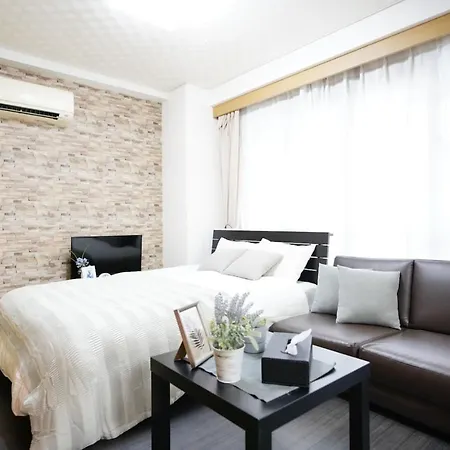 Ferienwohnung メゾンtsuha国際通り圏内 Naha Exterior foto