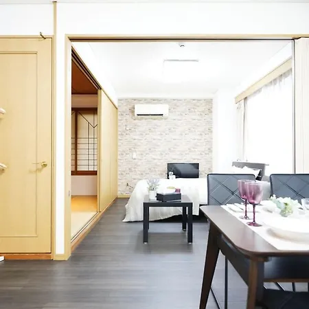 Ferienwohnung メゾンtsuha国際通り圏内 Naha Exterior foto