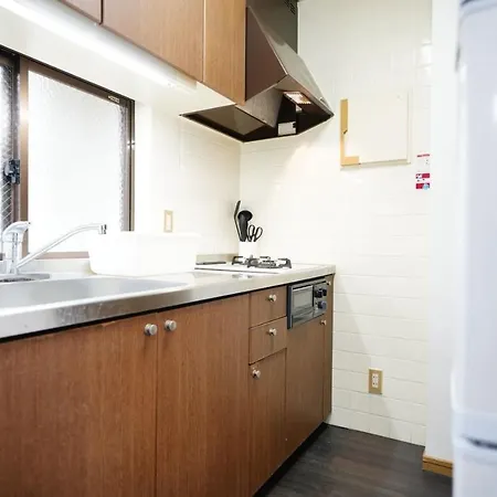 Ferienwohnung メゾンtsuha国際通り圏内 Naha Exterior foto