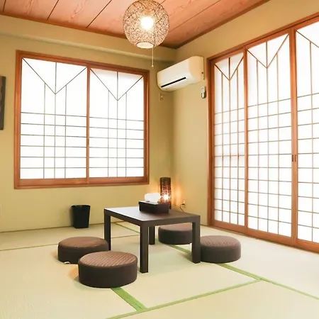 Ferienwohnung メゾンtsuha国際通り圏内 Naha Exterior foto