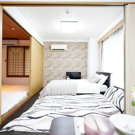 Ferienwohnung メゾンtsuha国際通り圏内 Naha Exterior foto